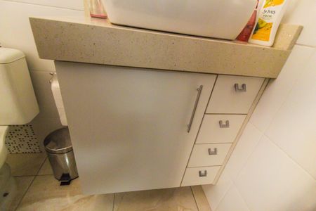 Casa de condomínio à venda com 56m², 2 quartos e 1 vaga Casa de condomínio à venda com 56m², 2 quartos e 1 vagaBanheiro da Suíte 1