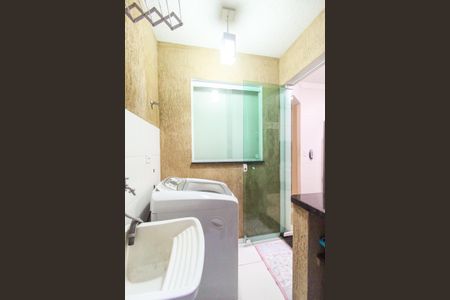 Casa de condomínio à venda com 56m², 2 quartos e 1 vaga Casa de condomínio à venda com 56m², 2 quartos e 1 vagaÁrea de Serviço