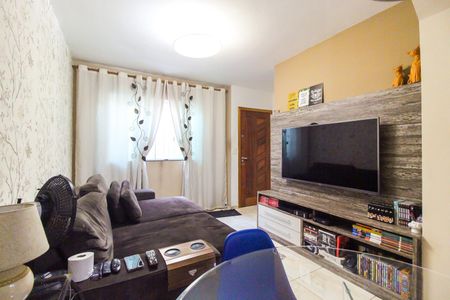 Casa de condomínio à venda com 56m², 2 quartos e 1 vaga Casa de condomínio à venda com 56m², 2 quartos e 1 vagaSala