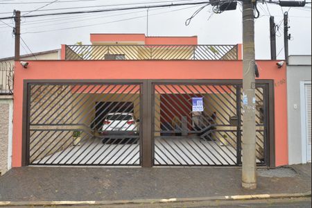 Casa para alugar com 286m², 6 quartos e 6 vagasFachada