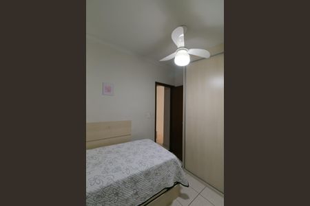Apartamento à venda com 120m², 3 quartos e 2 vagas Apartamento à venda com 120m², 3 quartos e 2 vagasQuarto 1