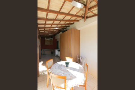 Apartamento à venda com 120m², 3 quartos e 2 vagas Apartamento à venda com 120m², 3 quartos e 2 vagasVaranda gourmet / Área de Serviço