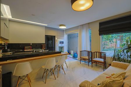 Casa à venda com 399m², 3 quartos e 3 vagasCozinha 2