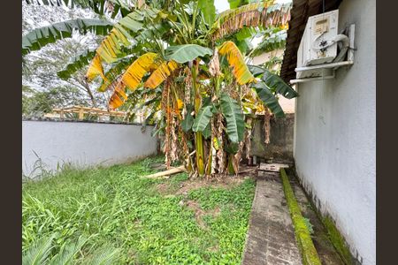 Casa de condomínio à venda com 240m², 2 quartos e 2 vagasÁrea externa