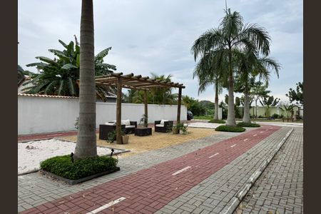 Casa de condomínio à venda com 240m², 2 quartos e 2 vagasÁrea comum