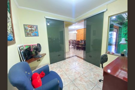 Casa à venda com 436m², 4 quartos e 1 vaga Casa à venda com 436m², 4 quartos e 1 vagaQuarto 1 - Escritorio
