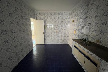 Apartamento à venda com 90m², 2 quartos e 2 vagasCozinha