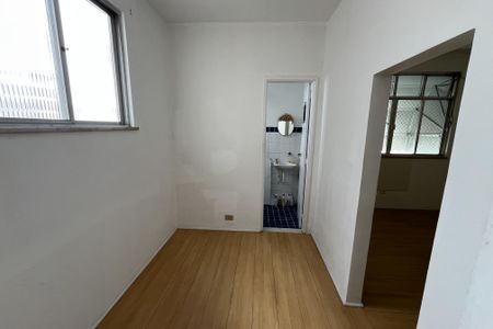 Apartamento à venda com 90m², 2 quartos e 2 vagasQuarto de Serviço