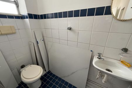 Apartamento à venda com 90m², 2 quartos e 2 vagasBanheiro de serviço