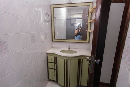 Apartamento à venda com 75m², 3 quartos e 1 vaga Apartamento à venda com 75m², 3 quartos e 1 vagaBanheiro da Suíte