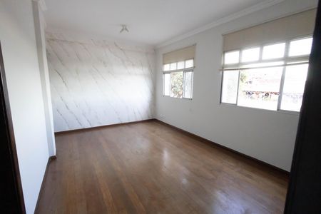 Apartamento à venda com 75m², 3 quartos e 1 vaga Apartamento à venda com 75m², 3 quartos e 1 vagaSala