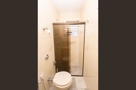Apartamento à venda com 75m², 3 quartos e 1 vaga Apartamento à venda com 75m², 3 quartos e 1 vagaBanheiro Social
