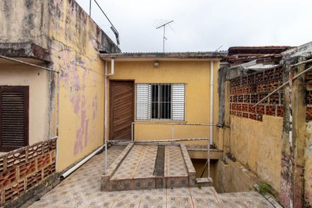 Casa à venda com 100m², 2 quartos e 1 vaga Casa à venda com 100m², 2 quartos e 1 vagaQuintal