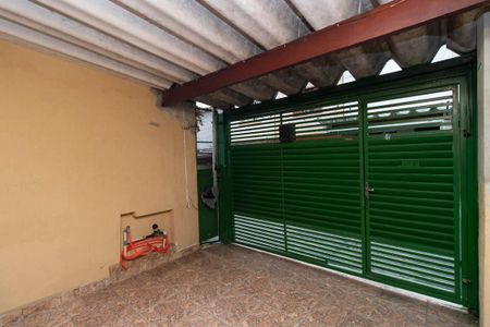 Casa à venda com 100m², 2 quartos e 1 vaga Casa à venda com 100m², 2 quartos e 1 vagaGaragem