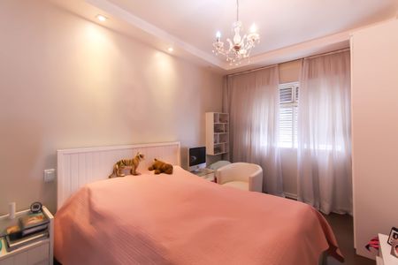 Apartamento à venda com 96m², 2 quartos e 1 vagaQuarto 2