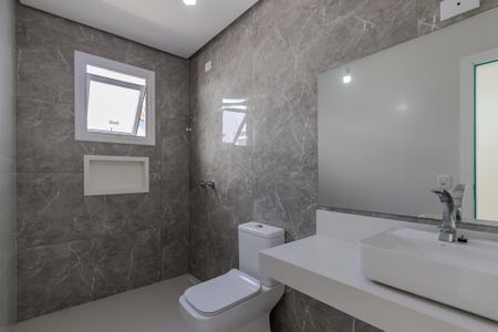 Casa à venda com 203m², 3 quartos e 4 vagasBanheiro Social