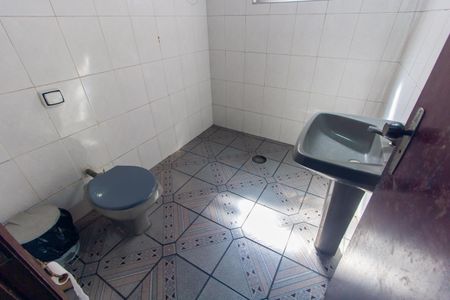 Casa à venda com 125m², 3 quartos e 2 vagasBanheiro