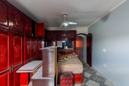 Casa à venda com 125m², 3 quartos e 2 vagasSuíte