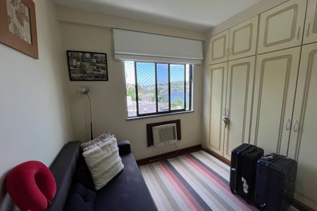 Apartamento à venda com 139m², 3 quartos e 2 vagas Apartamento à venda com 139m², 3 quartos e 2 vagasQuarto 2