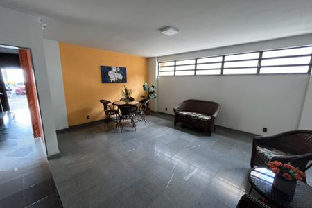 Apartamento à venda com 139m², 3 quartos e 2 vagas Apartamento à venda com 139m², 3 quartos e 2 vagasHall de entrada