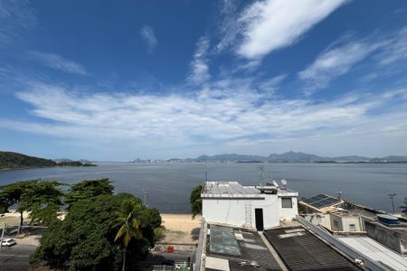 Apartamento à venda com 139m², 3 quartos e 2 vagas Apartamento à venda com 139m², 3 quartos e 2 vagasVista