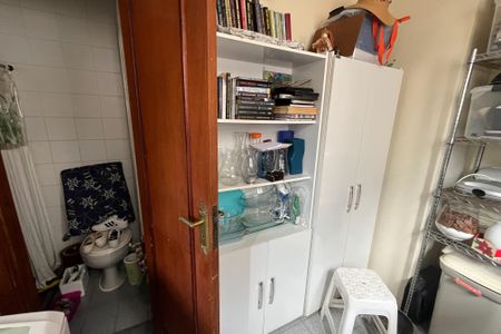 Apartamento à venda com 139m², 3 quartos e 2 vagas Apartamento à venda com 139m², 3 quartos e 2 vagasÁrea de Serviço