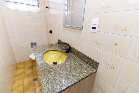 Casa à venda com 236m², 4 quartos e 3 vagas Casa à venda com 236m², 4 quartos e 3 vagasLavabo