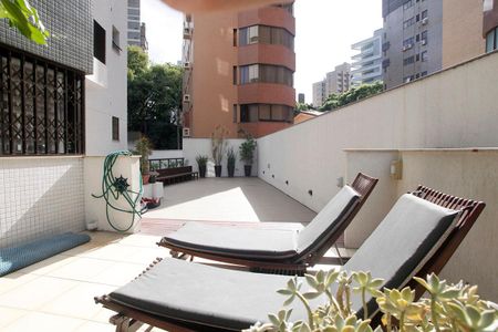 Apartamento à venda com 269m², 3 quartos e 4 vagasVaranda Pátio
