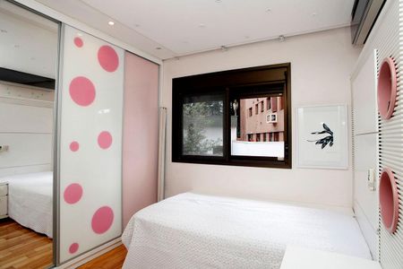 Apartamento à venda com 269m², 3 quartos e 4 vagasQuarto 2