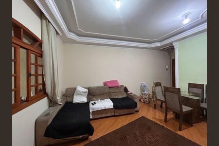 Casa à venda com 125m², 2 quartos e 2 vagasSala