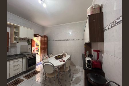 Casa à venda com 125m², 2 quartos e 2 vagasCozinha