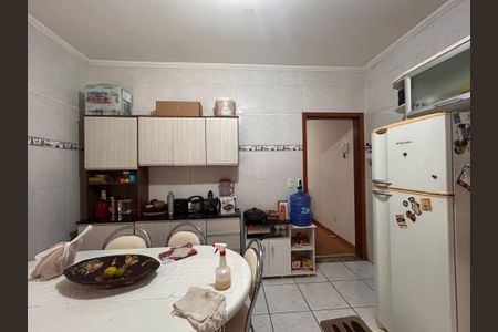 Casa à venda com 125m², 2 quartos e 2 vagasCozinha