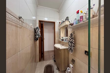 Casa à venda com 125m², 2 quartos e 2 vagasBanheiro 1