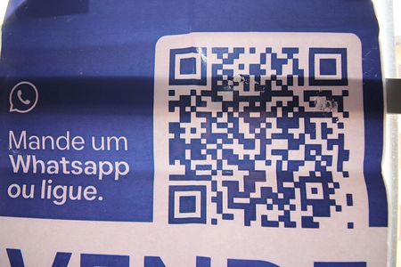 Apartamento à venda com 52m², 2 quartos e 1 vagaQR CODE