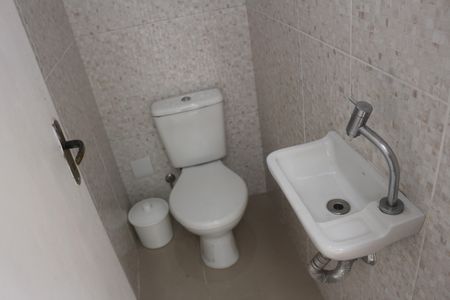 Casa à venda com 128m², 3 quartos e sem vagaLavabo 2