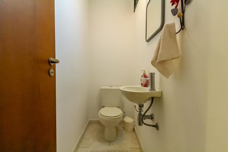 Apartamento à venda com 104m², 3 quartos e 2 vagas Apartamento à venda com 104m², 3 quartos e 2 vagasLavabo