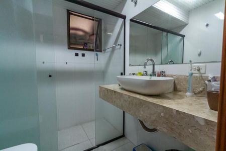 Apartamento à venda com 104m², 3 quartos e 2 vagas Apartamento à venda com 104m², 3 quartos e 2 vagasBanheiro Social