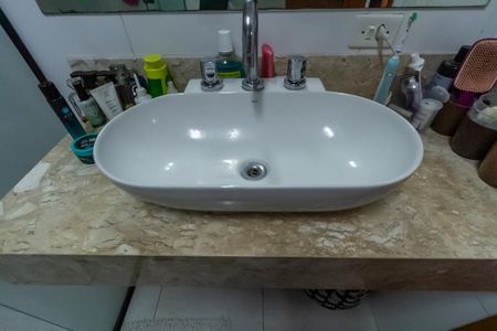 Apartamento à venda com 104m², 3 quartos e 2 vagas Apartamento à venda com 104m², 3 quartos e 2 vagasBanheiro Social