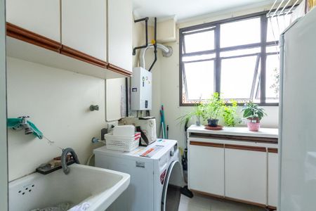 Apartamento à venda com 104m², 3 quartos e 2 vagas Apartamento à venda com 104m², 3 quartos e 2 vagasÁrea de Serviço