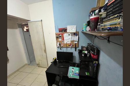 Casa à venda com 370m², 4 quartos e 2 vagas Casa à venda com 370m², 4 quartos e 2 vagasQuarto 1