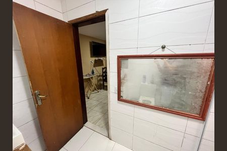 Casa à venda com 370m², 4 quartos e 2 vagas Casa à venda com 370m², 4 quartos e 2 vagasBanheiro 3