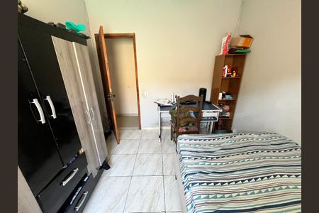 Casa à venda com 370m², 4 quartos e 2 vagas Casa à venda com 370m², 4 quartos e 2 vagasQuarto 2 - Suíte