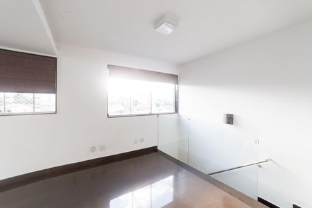 Apartamento à venda com 152m², 2 quartos e 3 vagasSala de TV