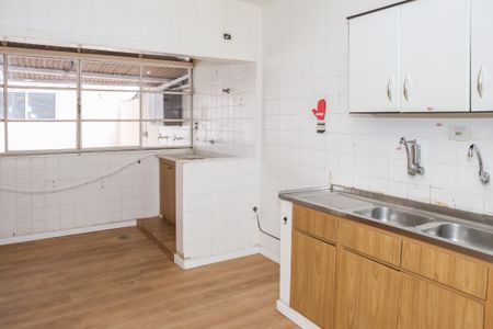 Apartamento à venda com 180m², 3 quartos e 1 vagaCozinha