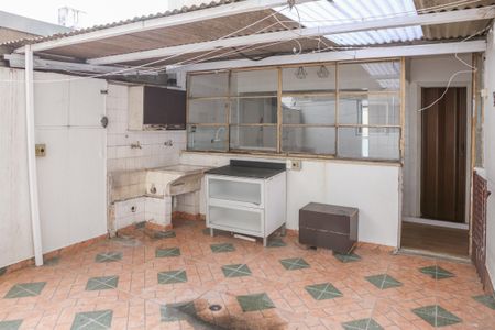 Apartamento à venda com 180m², 3 quartos e 1 vagaÁrea de Serviço