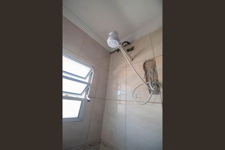 Casa à venda com 131m², 3 quartos e 4 vagas Casa à venda com 131m², 3 quartos e 4 vagasBanheiro Social