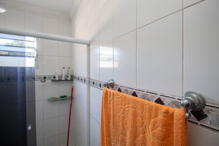 Casa à venda com 131m², 3 quartos e 4 vagas Casa à venda com 131m², 3 quartos e 4 vagasBanheiro da Suíte 1