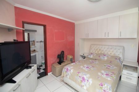 Casa à venda com 131m², 3 quartos e 4 vagas Casa à venda com 131m², 3 quartos e 4 vagasSuíte 1