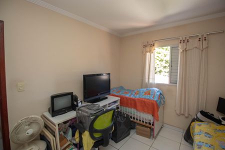 Casa à venda com 131m², 3 quartos e 4 vagas Casa à venda com 131m², 3 quartos e 4 vagasQuarto 2