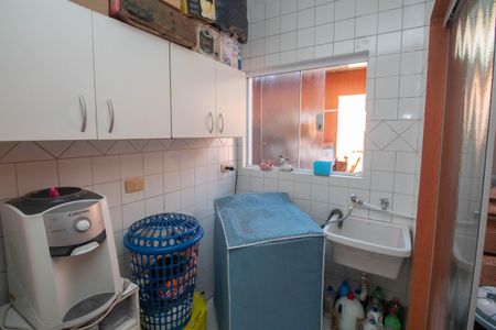 Casa à venda com 131m², 3 quartos e 4 vagas Casa à venda com 131m², 3 quartos e 4 vagasÁrea de Serviço